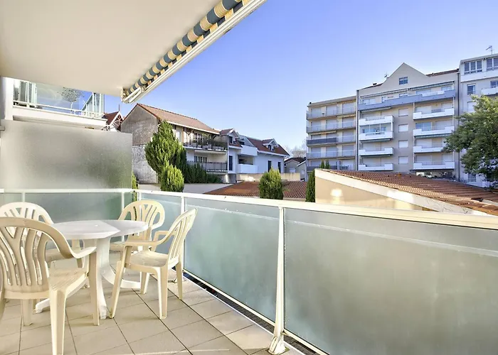 Spacieux T3 A Arcachon, A 400 M De La Plage, Avec Balcon Et Parking Prive. - Fr-1-433-115 Appartement Arcachon