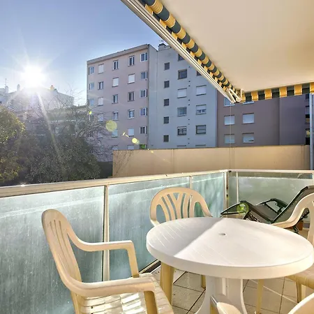 Apartamento Spacieux T3 à Arcachon, à 400 M De La Plage, Avec Balcon Et Parking Privé. - Fr-1-433-115
